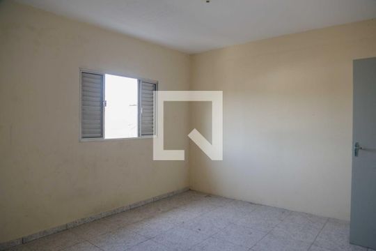 Quarto 1 de casa à venda com 2 quartos, 250m² em Bussocaba, Osasco
