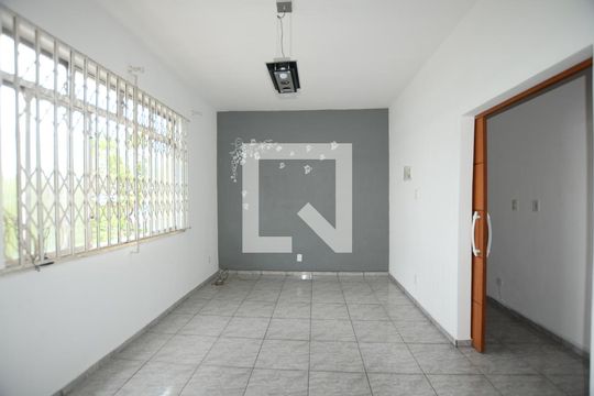 Apartamento à venda com 2 quartos, 68m² em Braz de Pina, Rio de Janeiro