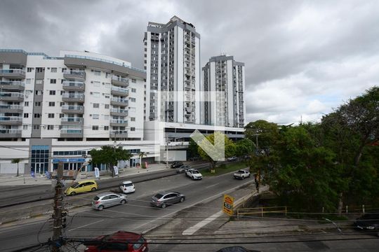 Vista do Quarto 2 de apartamento à venda com 2 quartos, 68m² em Braz de Pina, Rio de Janeiro