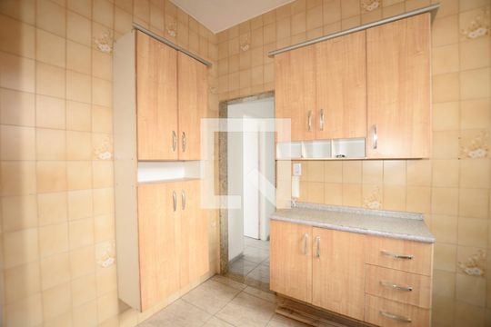 Cozinha de apartamento à venda com 2 quartos, 68m² em Braz de Pina, Rio de Janeiro