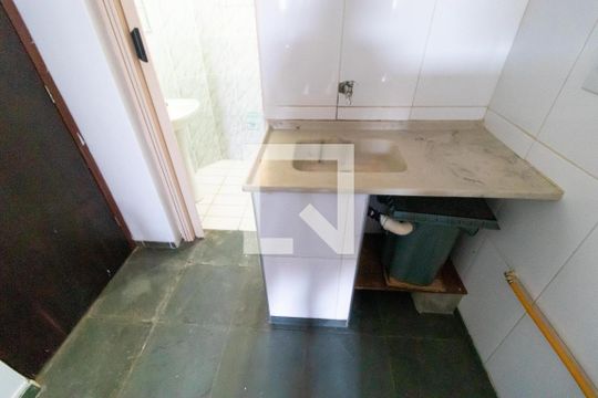 Cozinha de kitnet/studio para alugar com 1 quarto, 25m² em Cidade Universitária, Campinas