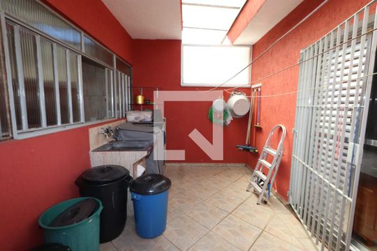 Área de Serviço de casa à venda com 3 quartos, 125m² em Vila Tolstoi, São Paulo