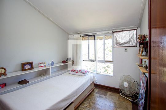 Suíte 1 de casa de condomínio à venda com 5 quartos, 1000m² em Sapê, Niterói