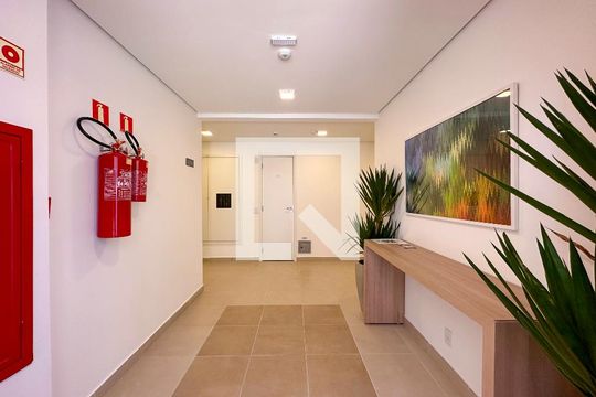 Hall Bloco de apartamento à venda com 2 quartos, 33m² em Vila Socorro, São Paulo