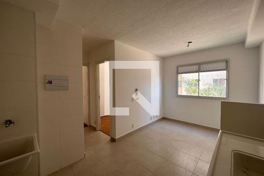 Apartamento à venda com 2 quartos, 33m² em Vila Socorro, São Paulo