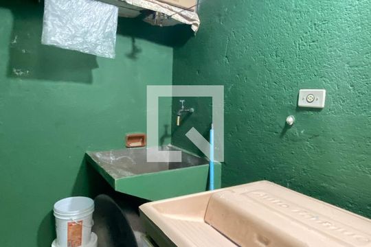 Área de Serviço de casa à venda com 3 quartos, 250m² em Jardim Esperança, Barueri