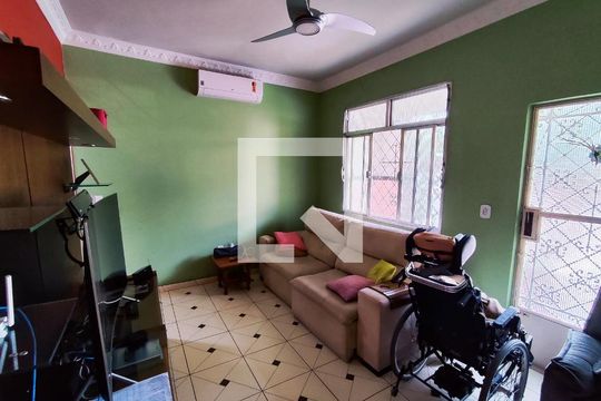 Sala de casa à venda com 4 quartos, 450m² em Encantado, Rio de Janeiro