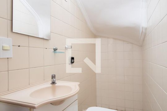Lavabo de casa à venda com 3 quartos, 200m² em Cipava, Osasco