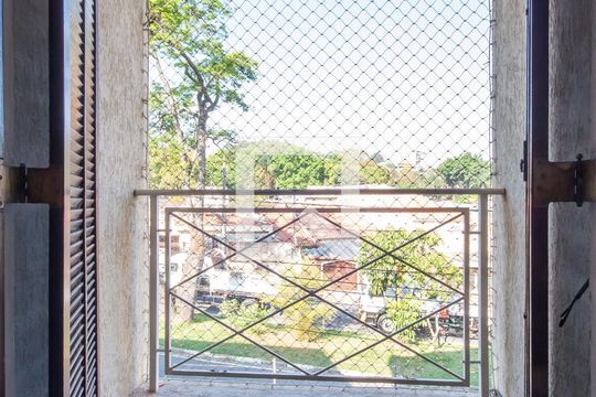Sacada da Suíte de casa à venda com 3 quartos, 200m² em Cipava, Osasco