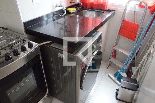 Área de Serviço de apartamento para alugar com 1 quarto, 40m² em Presidente Altino, Osasco