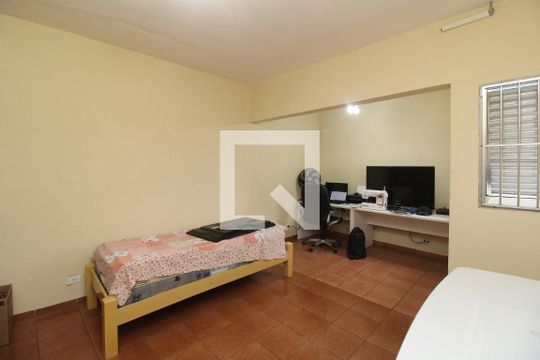 Quarto 2 de casa à venda com 2 quartos, 90m² em Burgo Paulista, São Paulo