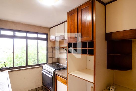 Cozinha de casa à venda com 4 quartos, 175m² em Parque Jabaquara, São Paulo