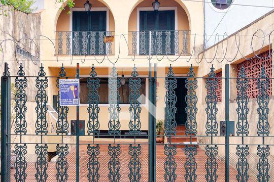 Fachada de casa à venda com 4 quartos, 175m² em Parque Jabaquara, São Paulo
