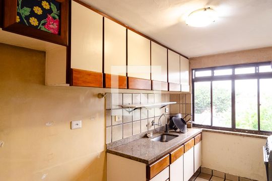 Cozinha de casa à venda com 4 quartos, 175m² em Parque Jabaquara, São Paulo