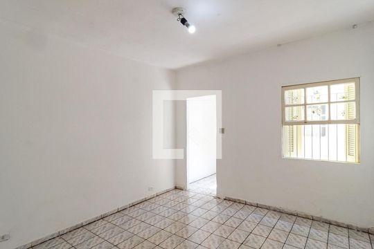 Quarto 1 de casa à venda com 2 quartos, 65m² em Vila Babilonia, São Paulo