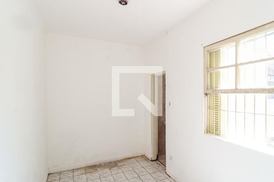 Quarto 2 de casa à venda com 2 quartos, 65m² em Vila Babilonia, São Paulo