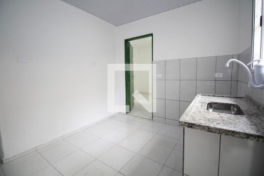 Cozinha de casa de condomínio para alugar com 1 quarto, 48m² em Vila Moraes, São Paulo