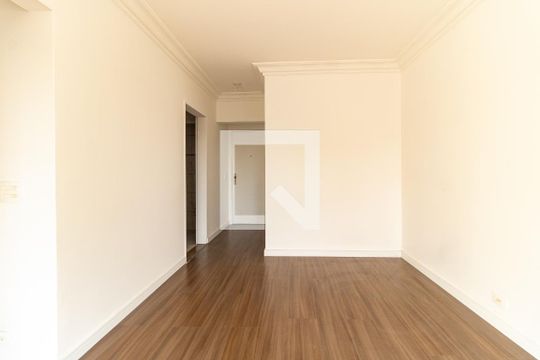 Sala de apartamento para alugar com 3 quartos, 89m² em Bosque da Saúde, São Paulo