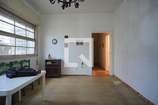 Sala 2 de casa à venda com 3 quartos, 450m² em Jardim Lindóia, Porto Alegre