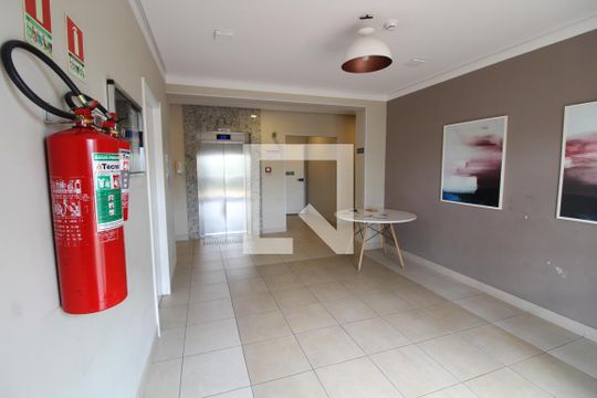 Hall de apartamento para alugar com 1 quarto, 26m² em Jardim Planalto, São Paulo