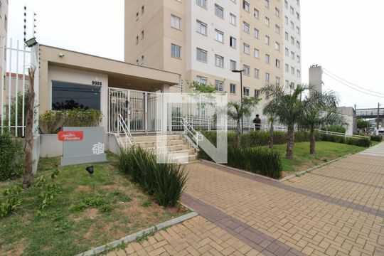 Fachada de apartamento para alugar com 1 quarto, 26m² em Jardim Planalto, São Paulo