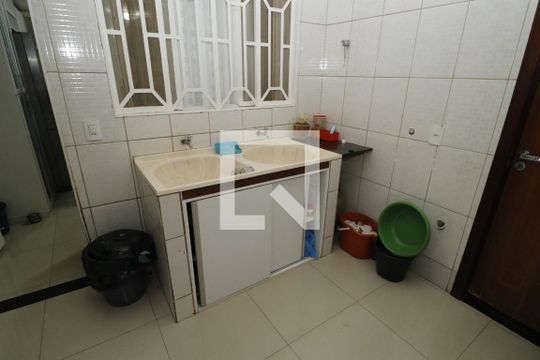 Área de Serviço de casa para alugar com 4 quartos, 100m² em Setor de Mansões Park Way , Brasília