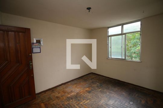 Sala de apartamento à venda com 1 quarto, 33m² em Tomás Coelho, Rio de Janeiro