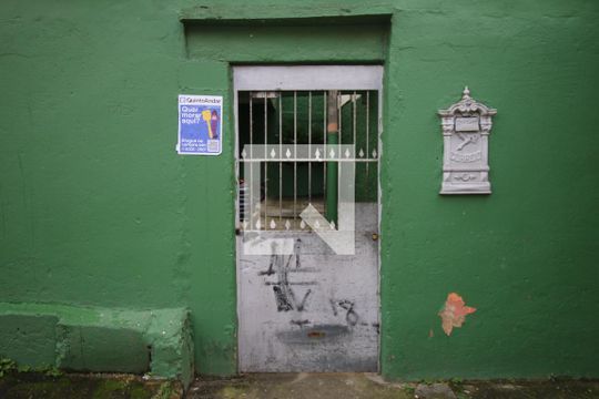 Placa de apartamento à venda com 1 quarto, 33m² em Tomás Coelho, Rio de Janeiro