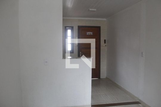 Cozinha de casa para alugar com 2 quartos, 60m² em Jardim Algarve, Alvorada