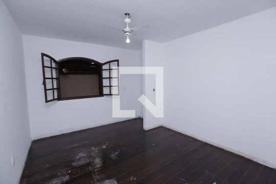 Quarto 2 de casa à venda com 3 quartos, 392m² em Jardim Riacho das Pedras, Contagem