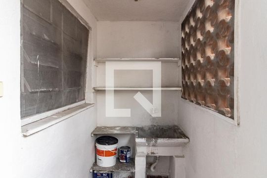 Área de Serviço de apartamento para alugar com 2 quartos, 60m² em Vila Heliopolis, São Paulo