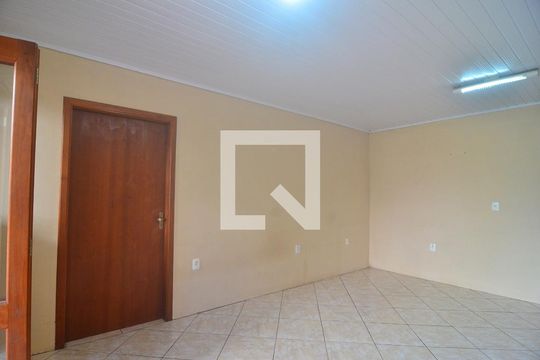 Casa para alugar com 2 quartos, 70m² em Nossa Senhora das Graças, Canoas
