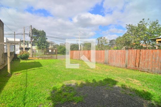 Pátio de casa para alugar com 2 quartos, 70m² em Nossa Senhora das Graças, Canoas