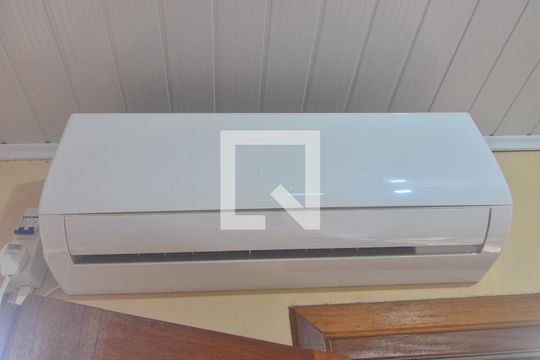 Ar condicionado de casa para alugar com 2 quartos, 70m² em Nossa Senhora das Graças, Canoas