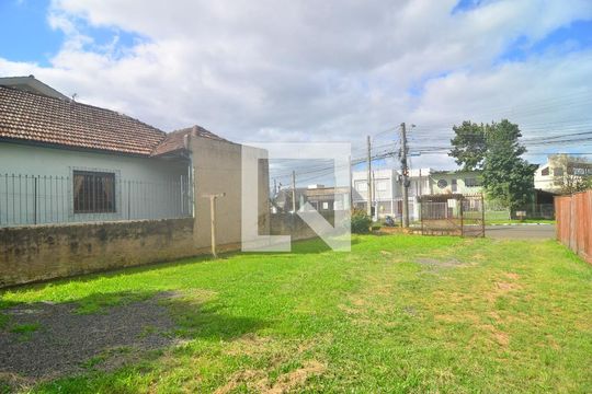 Pátio de casa para alugar com 2 quartos, 70m² em Nossa Senhora das Graças, Canoas