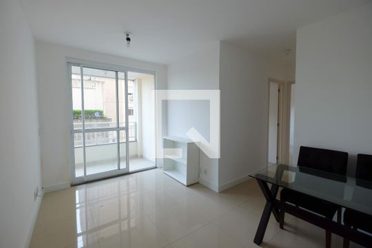 Sala de apartamento à venda com 2 quartos, 51m² em Farrapos, Porto Alegre