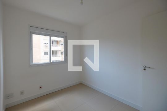 Quarto de apartamento à venda com 2 quartos, 51m² em Farrapos, Porto Alegre