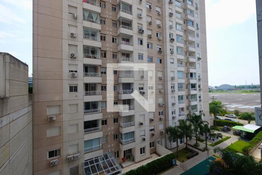 Vista da Suíte de apartamento à venda com 2 quartos, 51m² em Farrapos, Porto Alegre