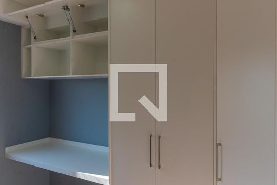 Suíte 1 de apartamento à venda com 2 quartos, 57m² em Vila Satúrnia, Campinas