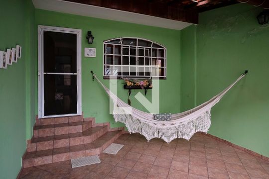Garagem de casa à venda com 2 quartos, 98m² em Rudge Ramos, São Bernardo do Campo