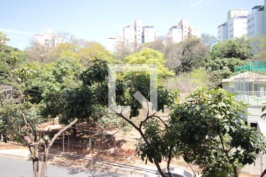 Vista da Varanda de apartamento para alugar com 3 quartos, 70m² em Castelo, Belo Horizonte