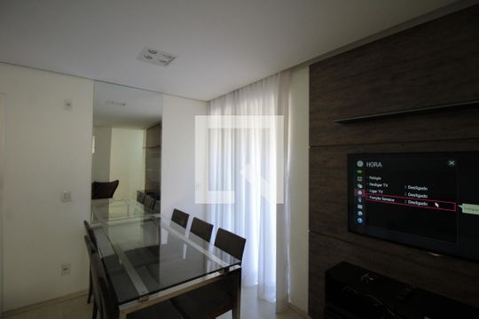 Sala de apartamento para alugar com 3 quartos, 70m² em Castelo, Belo Horizonte