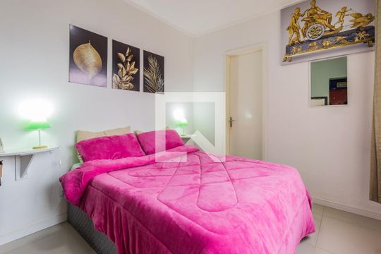 Quarto de apartamento para alugar com 1 quarto, 42m² em Vila Ipiranga, Porto Alegre