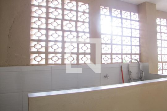 Área de Serviço - Casa 1 de casa à venda com 12 quartos, 400m² em Parque Cisper, São Paulo