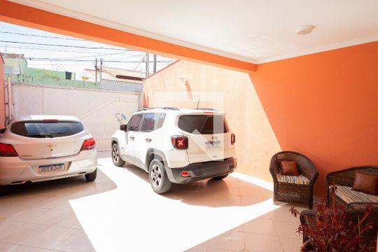 Garagem de casa à venda com 3 quartos, 168m² em Assunção, São Bernardo do Campo
