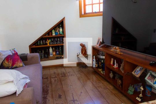 Sala de casa de condomínio à venda com 4 quartos, 208m² em Parque da Hípica, Campinas