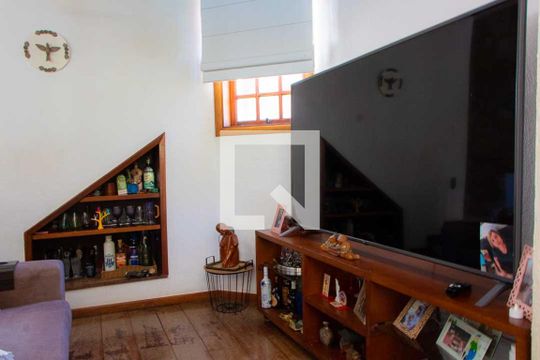 Sala de casa de condomínio à venda com 4 quartos, 208m² em Parque da Hípica, Campinas