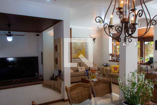 Casa de Condomínio à venda com 4 quartos, 208m² em Parque da Hípica, Campinas