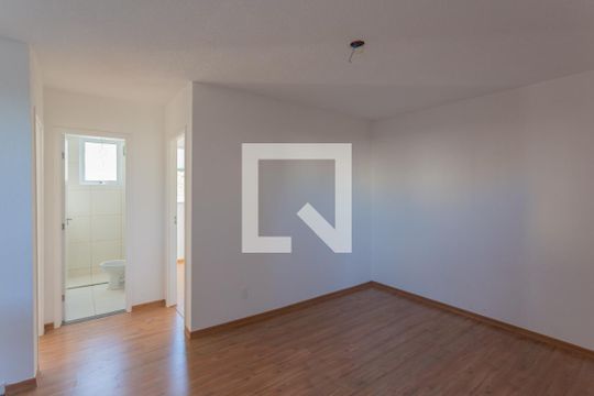 Sala de apartamento para alugar com 2 quartos, 70m² em Nacional, Belo Horizonte