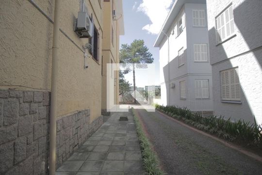 Área comum de apartamento à venda com 3 quartos, 80m² em Petrópolis, Porto Alegre